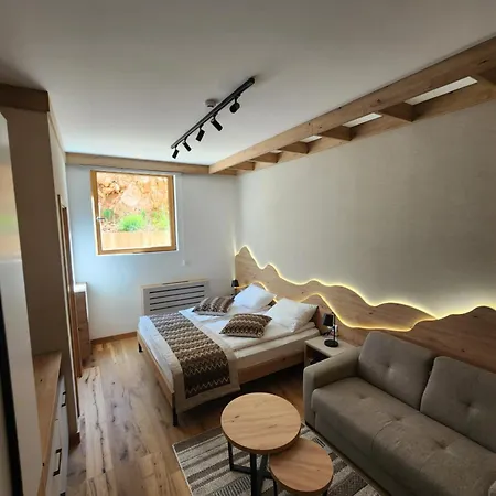 Vucko C030 Private Host Vucko شقة