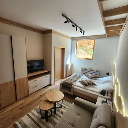 Vucko C030 Private Host Vucko * ياهورينا