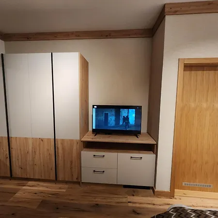 Vucko C030 Private Host Vucko