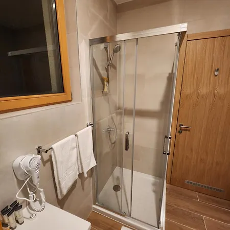 Vucko C030 Private Host Vucko ياهورينا