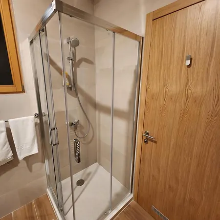 Vucko C030 Private Host Vucko דירה *